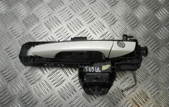 Mercedes-Benz SL R231 Front door exterior handle A2047602334 T6968
