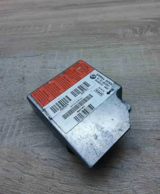 BMW 5 E39 Airbag control unit/module 8372521