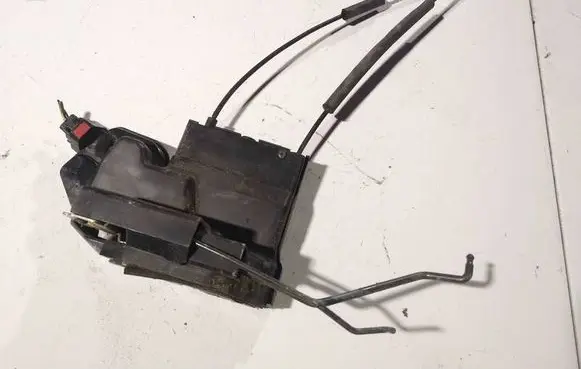 Hyundai Tiburon Front door lock