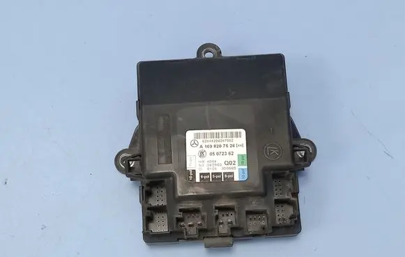 Mercedes-Benz A W168 Door control unit/module A1698207526