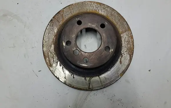 BMW 4 F32 F33 Rear brake disc 6864900 6792229