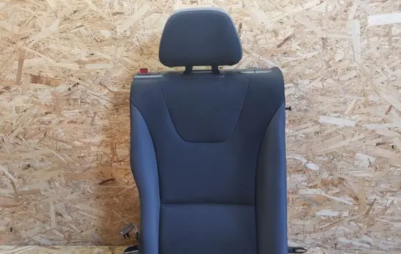Rear seat