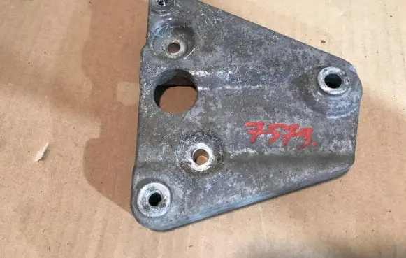 Peugeot 107 A/C compressor mount bracket 