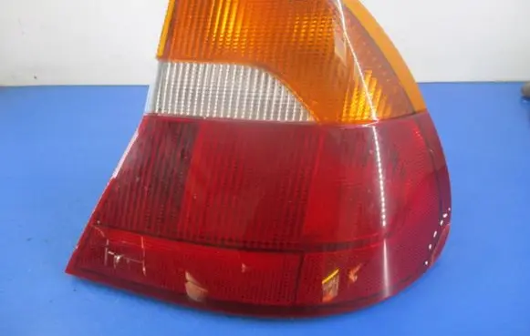 Chrysler 300M Rear/tail lights 04780050