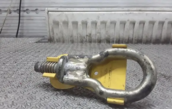 Ford Focus C-MAX Towing hook eye 9BAB17K759AA