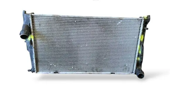 BMW 3 E90 E91 Coolant radiator 7788903 17117788903