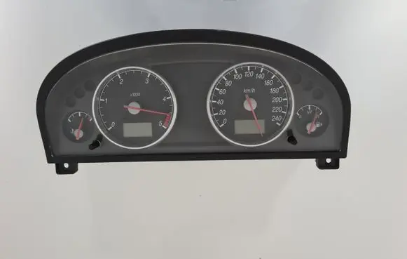 Ford Mondeo Mk III Speedometer (instrument cluster) 1S7F10841