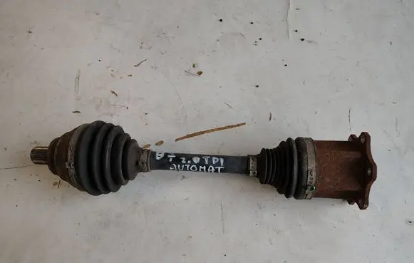 Volkswagen PASSAT B7 Front driveshaft 3C0407271T