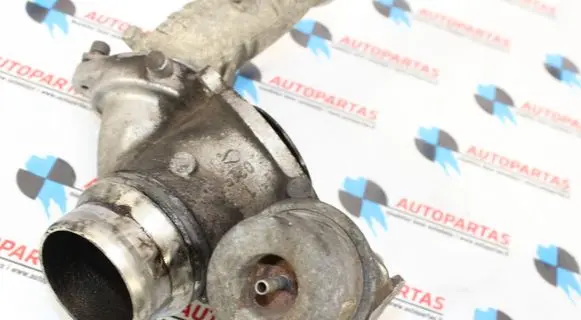 BMW 1 E82 E88 Turbo 7800607 7804640 20268610