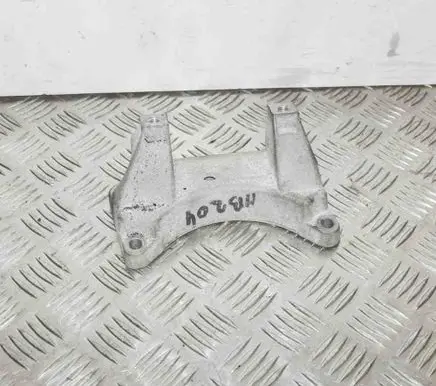 Mercedes-Benz C W203 Other engine bay part A1402421340