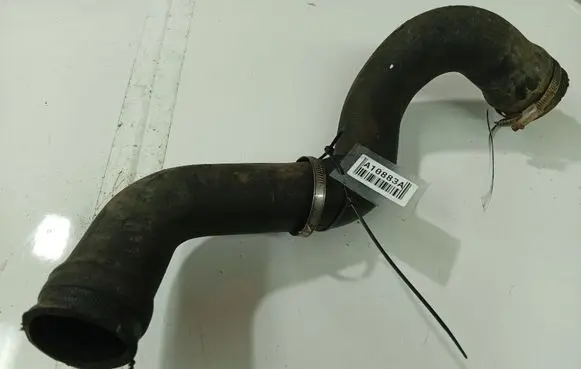 Audi A4 S4 B5 8D Engine coolant pipe/hose 