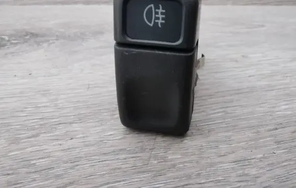 Volvo S70 V70 V70 XC Fog light switch 9148994 98W17B 4970