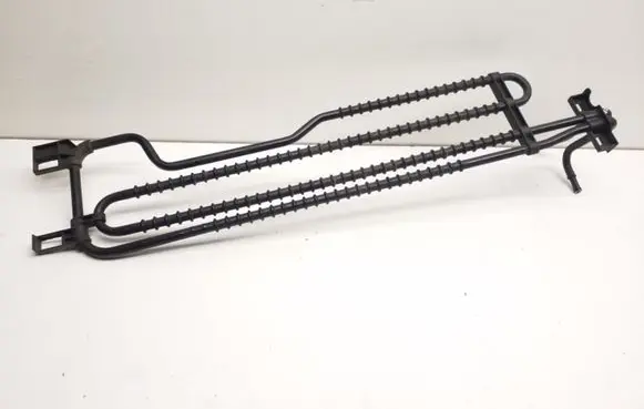 Mercedes-Benz C W204 Power steering radiator A2044601024