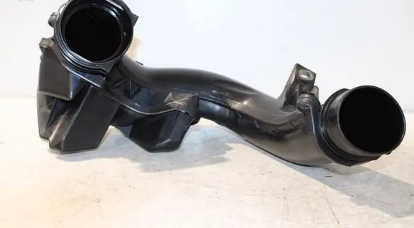 Volvo S90, V90 Air intake duct part 31370120