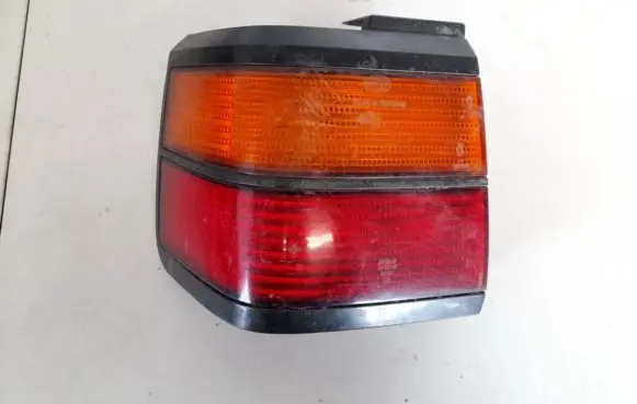 Volkswagen PASSAT B3 Rear/tail lights 357945111