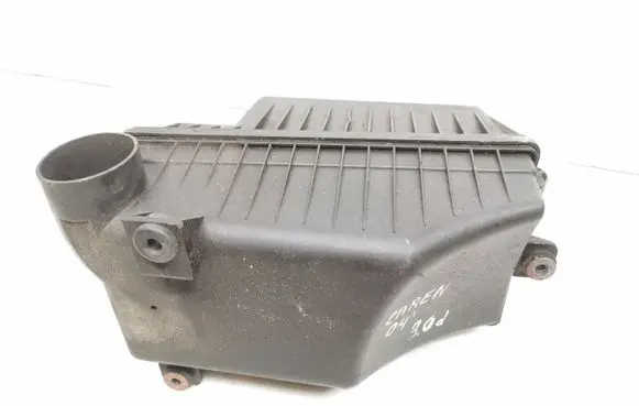 KIA Carens I Air filter box OK2KB13320