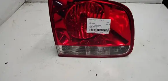 Volkswagen Touareg I Tailgate rear/tail lights