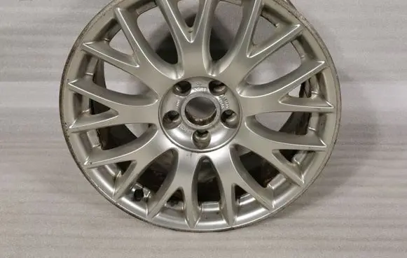 Audi A8 S8 D3 4E R18 alloy rim 4E0601025AK