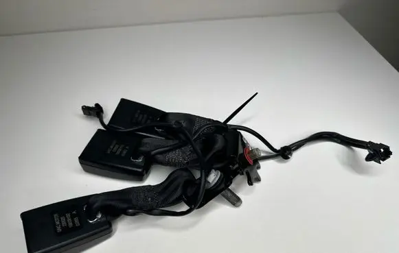 MG EHS Rear seatbelt buckle 10039193