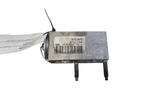 Peugeot 508 Air conditioning (A/C) expansion valve 670187t