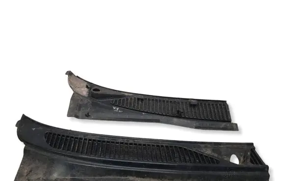 Hyundai Pony Wiper trim 8615124300 8616124300