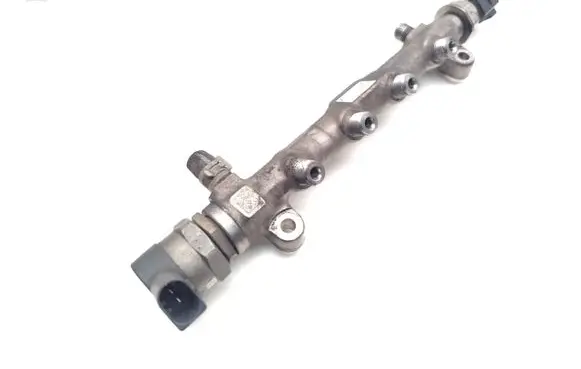 Audi A3 S3 8V Fuel main line pipe 04L089B