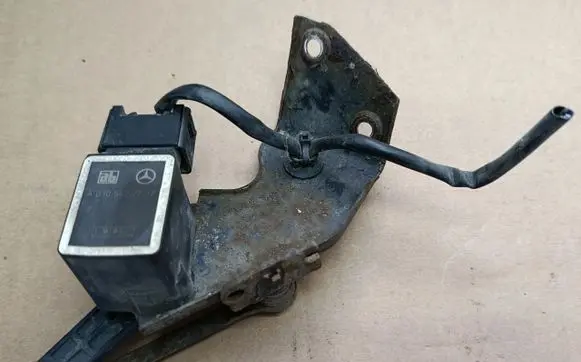 Mercedes-Benz S W221 Sensor 