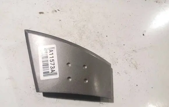 Peugeot 107 Other front door trim element 746460H010