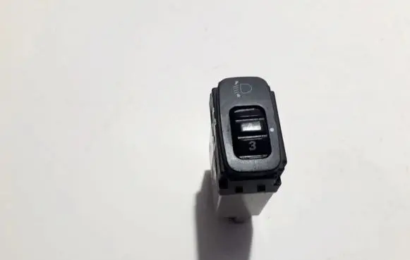 Mitsubishi Outlander Headlight level height control switch
