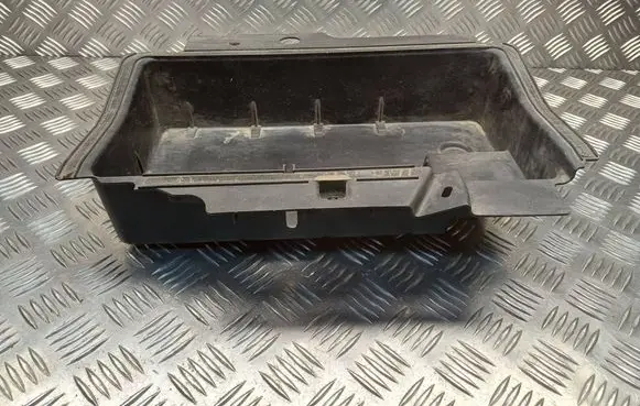 Citroen Xsara Picasso Battery tray 9636092480
