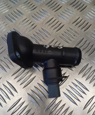 Seat Leon (1P) Thermostat housing 03G121121D 03L121121A