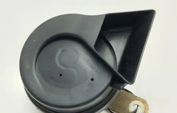 Mercedes-Benz A W168 Horn signal 007728 A28657625