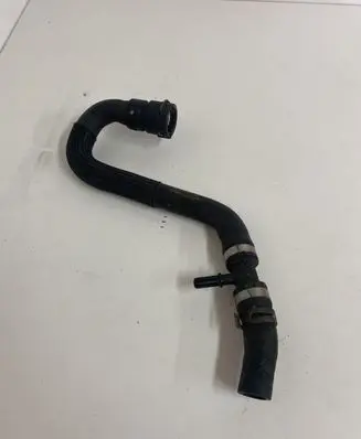 Land Rover Discovery Sport Engine coolant pipe/hose GJ328C480AA