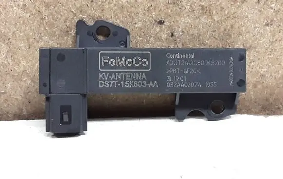 Ford Focus Aerial antenna amplifier DS7T15K603AA