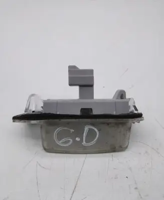 Mitsubishi Outlander Number plate light