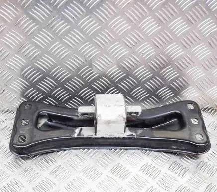 Mercedes-Benz E A207 Gearbox mounting bracket A2072420301