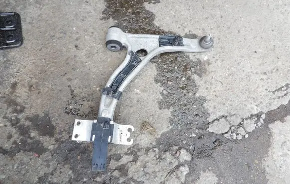 Mercedes-Benz A W176 Front control arm