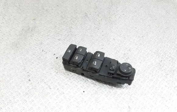 BMW 5 F10 F11 Electric window control switch 917990502
