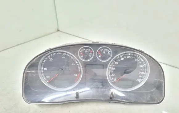 Volkswagen PASSAT B5.5 Speedometer (instrument cluster) 3B0920809E 110080197