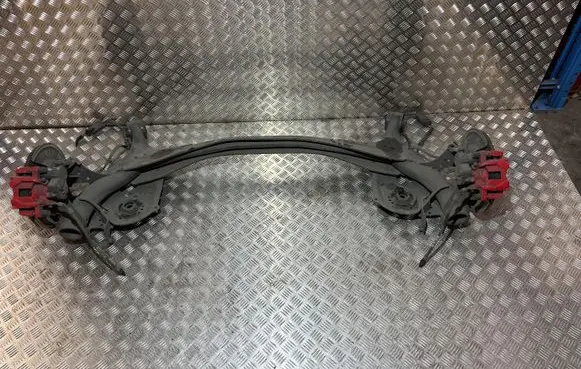 Ford Kuga III Rear axle beam DG21696