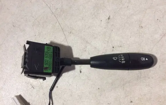 Chevrolet Aveo Wiper control stalk 96602570 5223311000