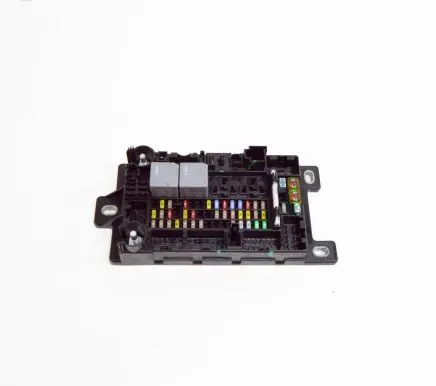 Jaguar E-Pace Fuse module 59CW11F07B 59CW11F07