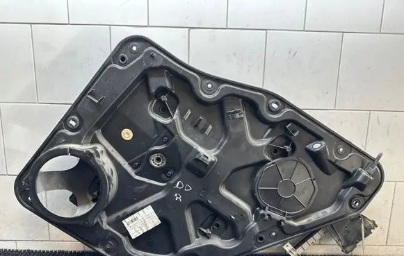 Dodge Durango III Front window lifting mechanism without motor 04589558AA 04589600AG 04749296AA