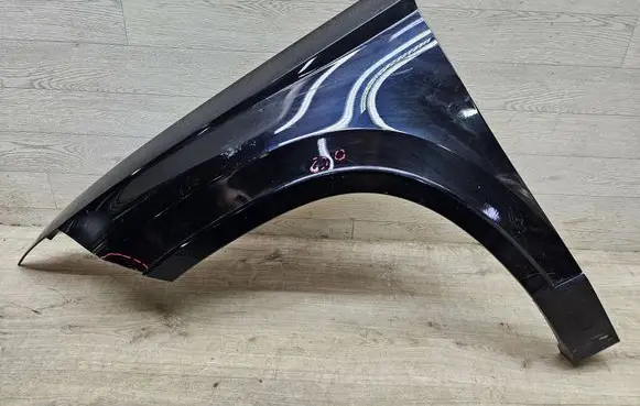 Seat Ateca Fender 575821105
