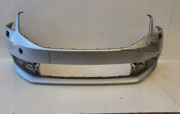 Skoda Octavia Mk3 (5E) Front bumper 5E0807221N