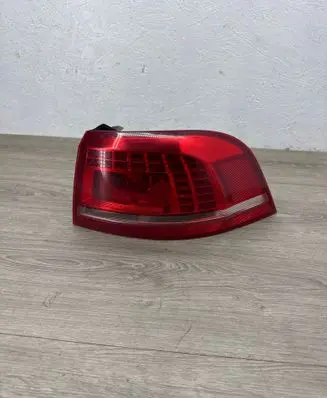 Volkswagen PASSAT B7 Rear/tail lights 3AF945208B