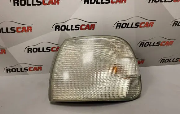 Front indicator light