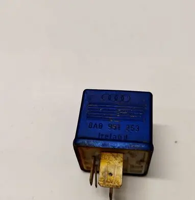 Audi 100 S4 C4 Other relay 8A0951253