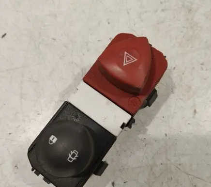 Renault Scenic II - Grand scenic II Hazard light switch 8200407415