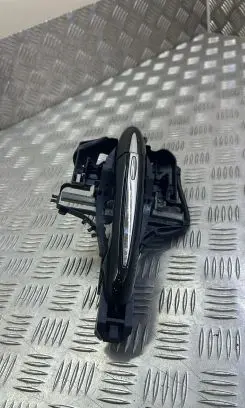 Jaguar XF X250 Front door exterior handle EW93235A92AD